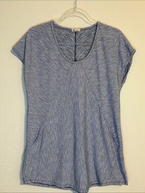 Mododoc Blue & White Striped Geometric Knit Top with Pocket – Size M